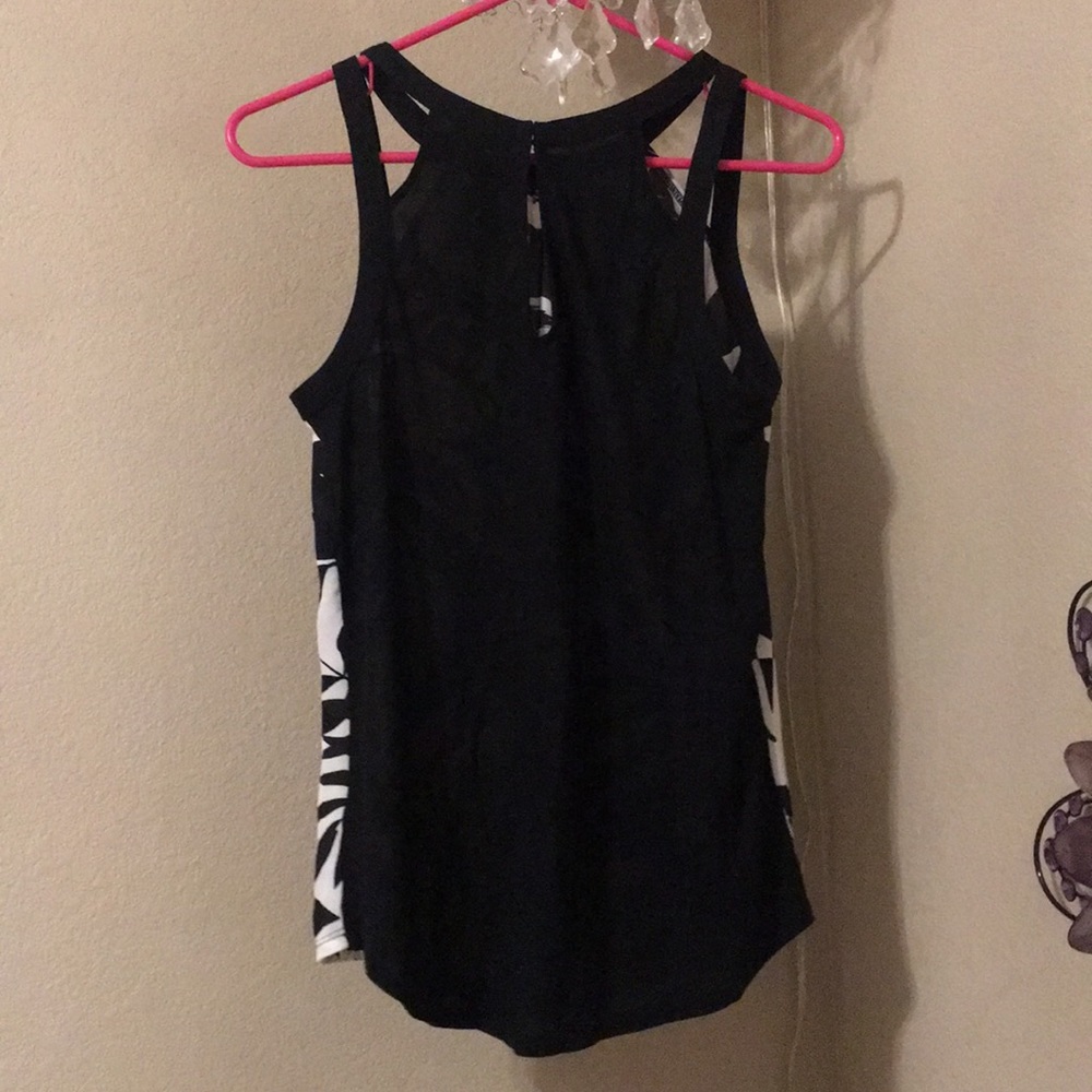 Tank top - Picture 2 of 3